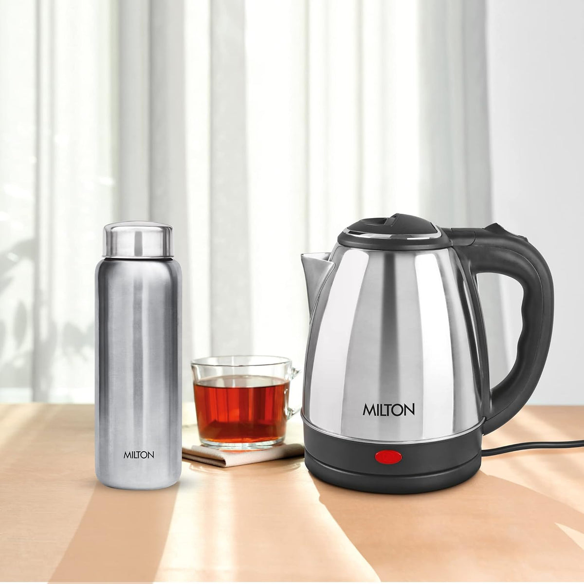 Go Electro Kettle 1.5 L + Aqua Bottle 750 ML Combo (Milton)