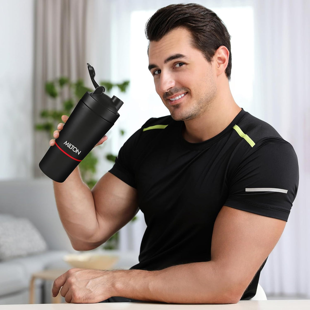 Pro Mix Ultra Shaker (Milton)