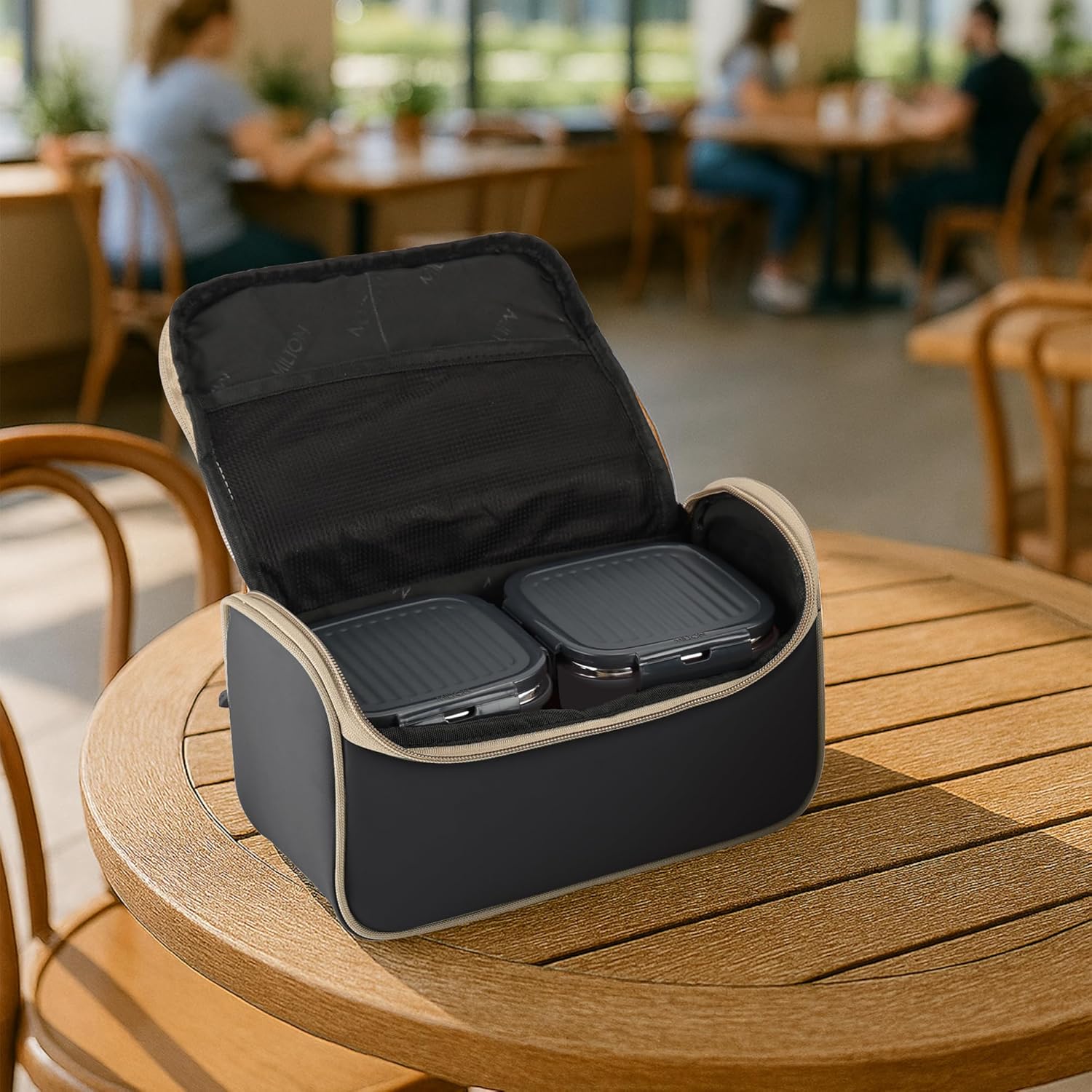 Lush Lunch Box (Milton)