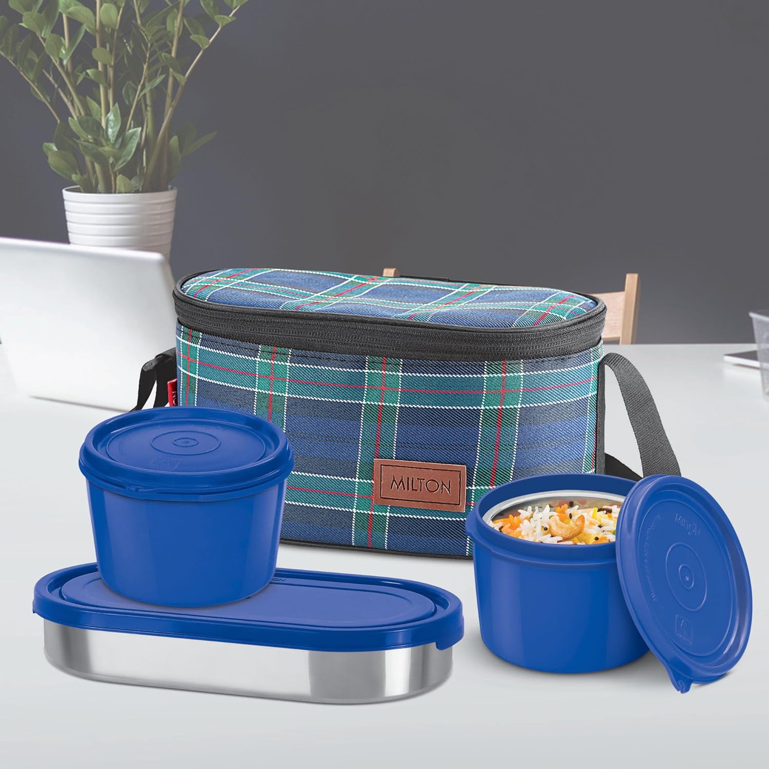 Decker Lunch Box (Milton)