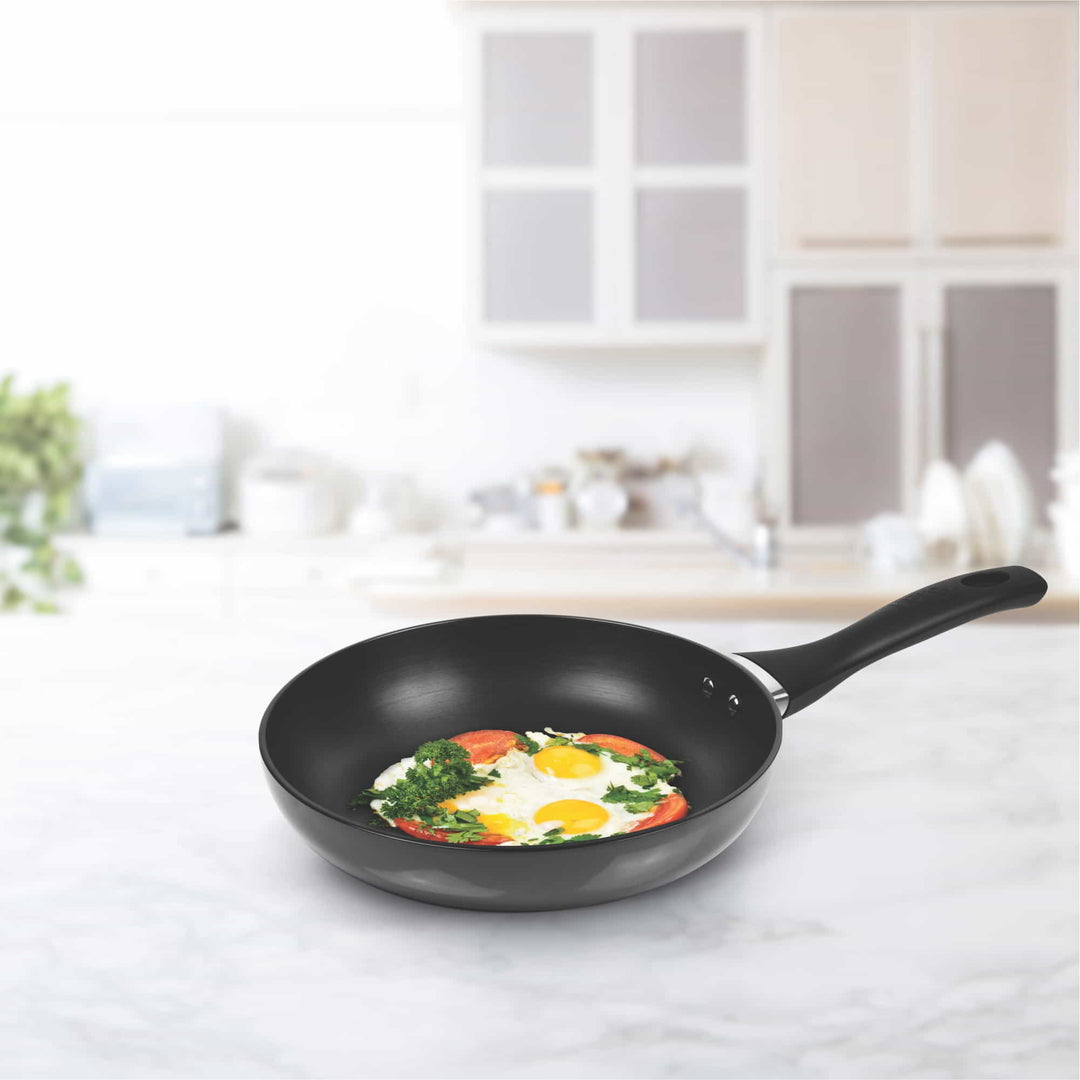 Hard Anodized Fry Pan With Stainless Steel Lid