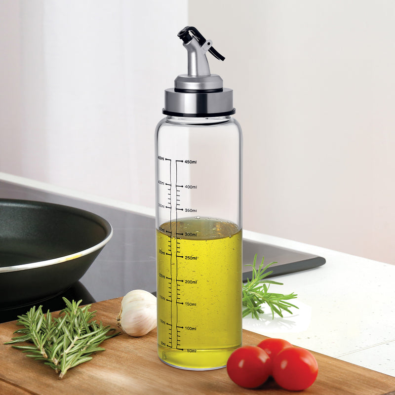 Large capacity glass oil dispenser style with measuring markings