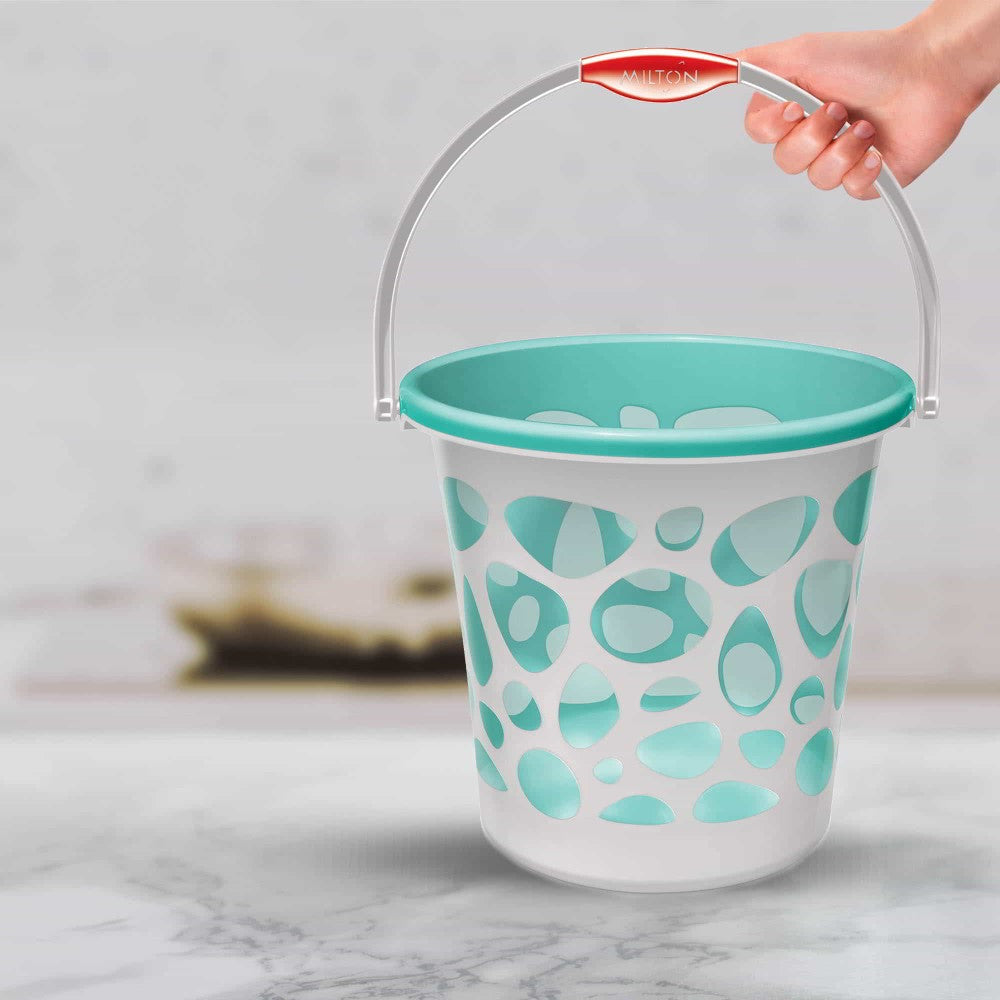 Pebble Bucket